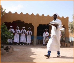 viajes privados en el desierto de Fez a Merzouga, circuitos de 4x4 Fez a Marrakech y Sahara