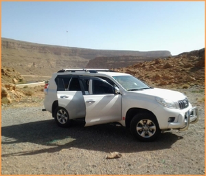 private tours from Fes to Merzouga desert,Fes to Marrakech 4x4 trips